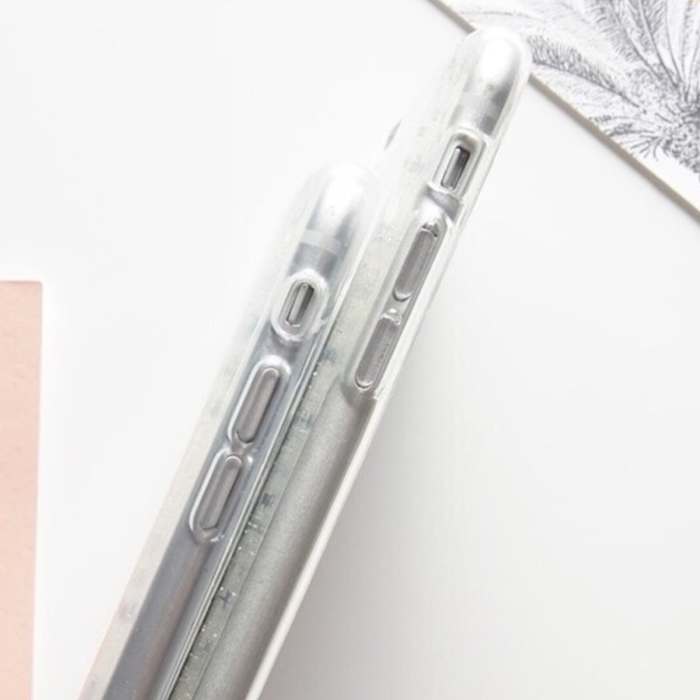 LAST 1! NEW iPhone 7/8 Tropical Palm Soft Case - Picture 2 of 3